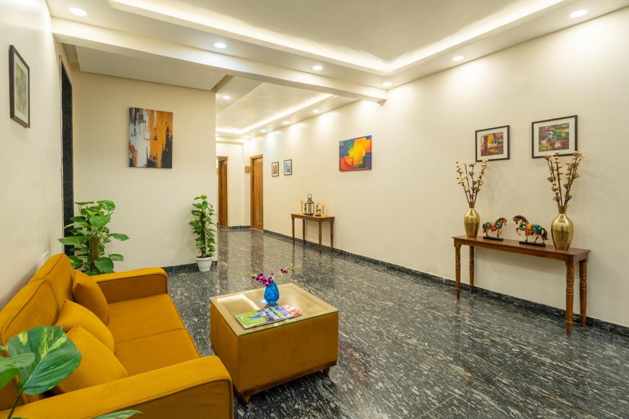 Lime Tree Hotel & One Bhk Serviced Apartment Noida - Sector 50 Metro Exterior photo